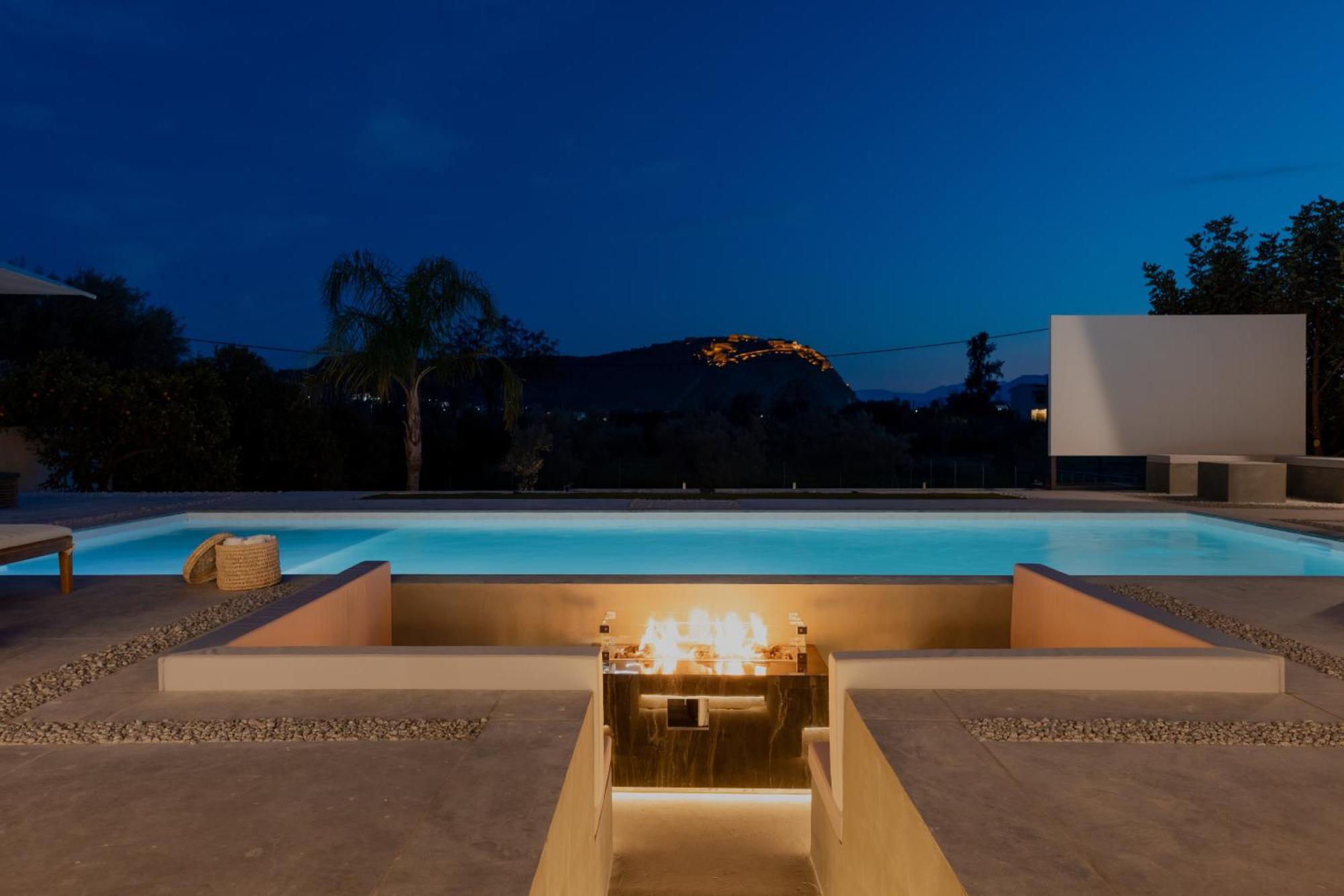 Nafplio Blue Topaz Poolside Villa Εξωτερικό φωτογραφία