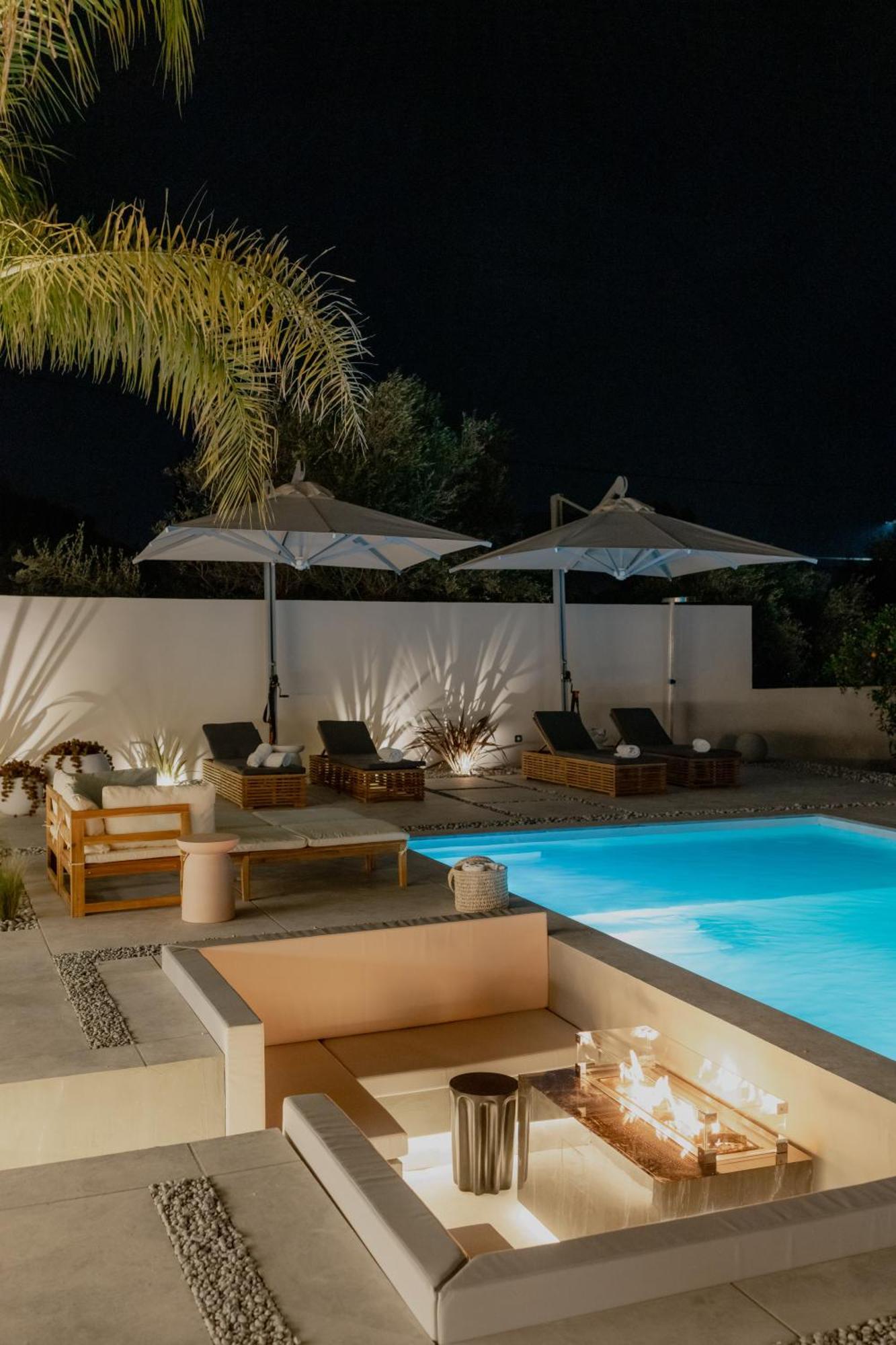 Nafplio Blue Topaz Poolside Villa Εξωτερικό φωτογραφία